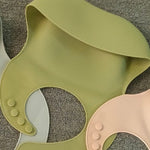 Soft Waterproof Silicone Baby Bib with Food Catcher – Easy Clean Feeding Bib